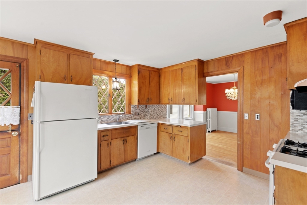35 Badger Road RD, Medford, MA Photo #13