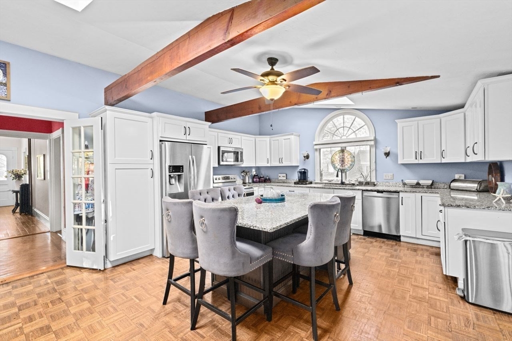 17 Old Oaken Bucket Rd