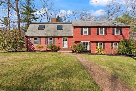 28 Chatham Way Lynnfield MA 01940