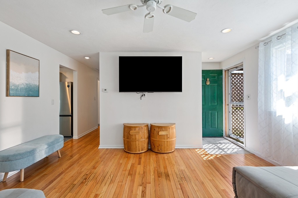 72 W Tupelo Dr