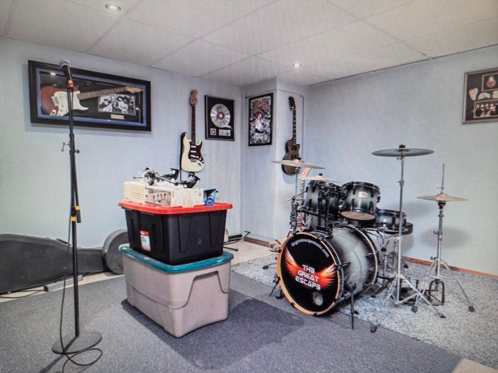 54 Lancaster Rd, Clinton, MA Photo #15