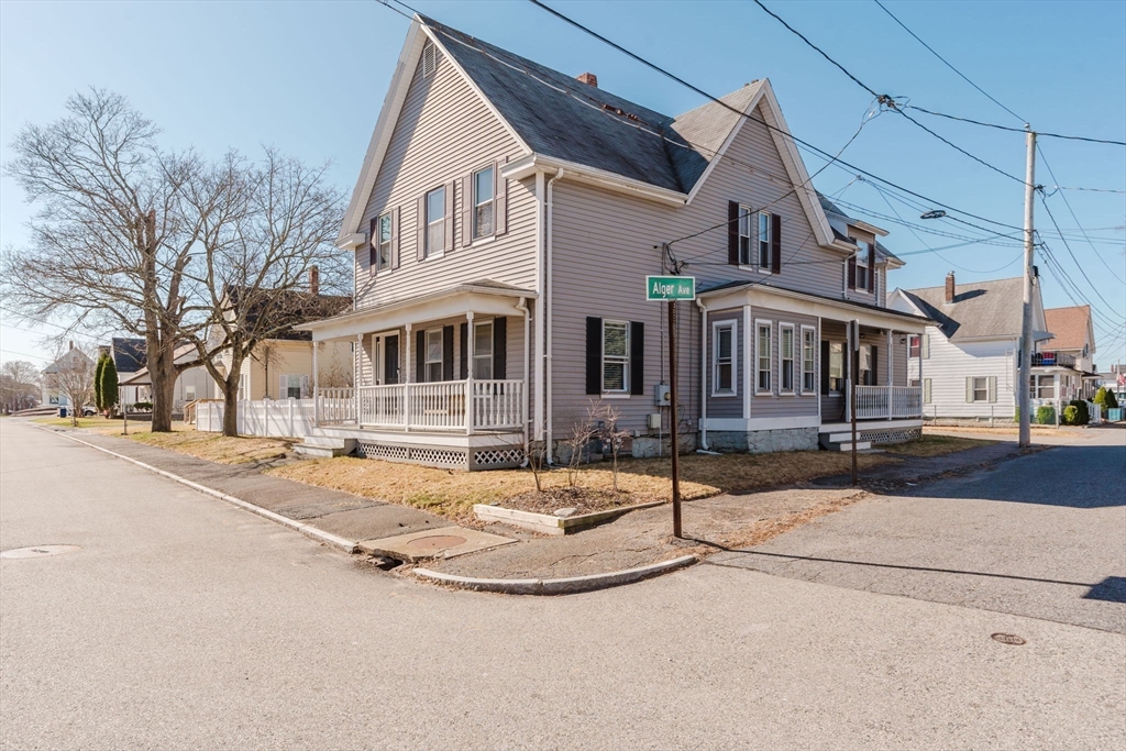20 Smith St