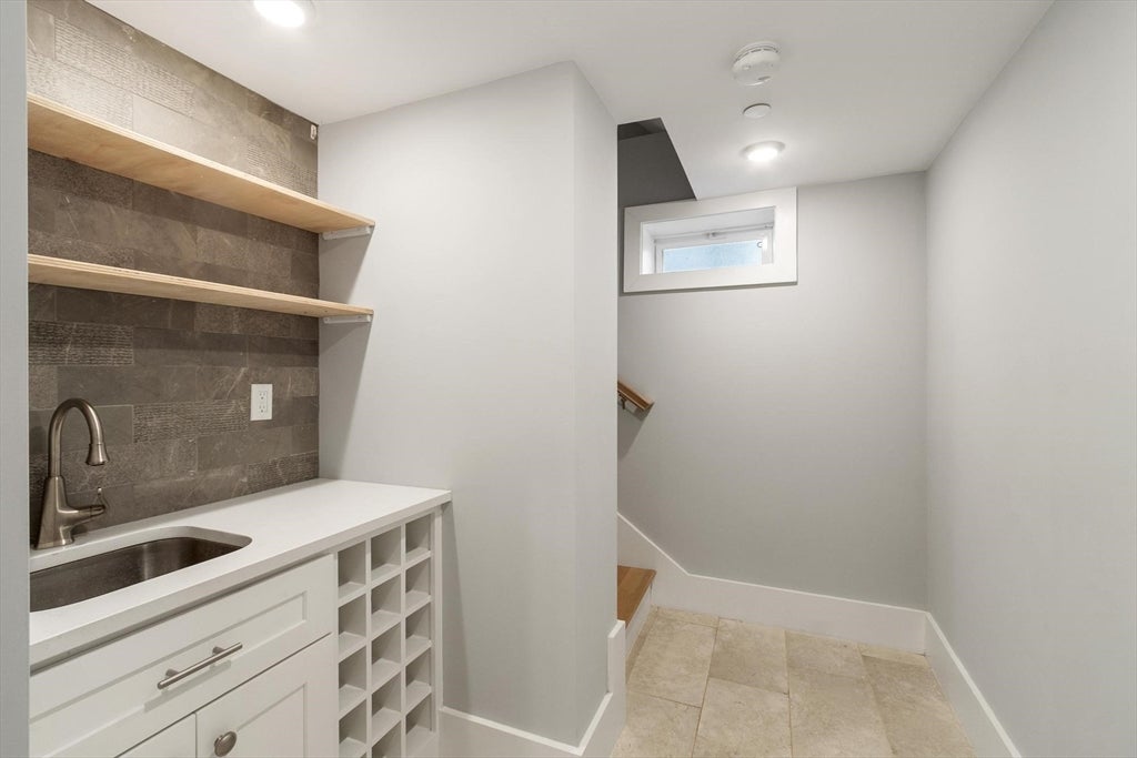 20 Carlton St #1, Somerville, MA, 20 Carlton St #1, Somerville, MA Photo #21