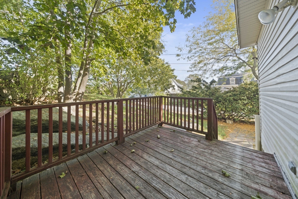 7 Babson St