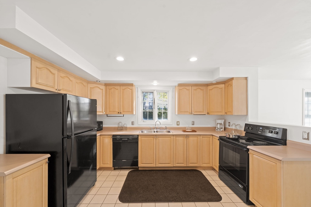 7 Babson St