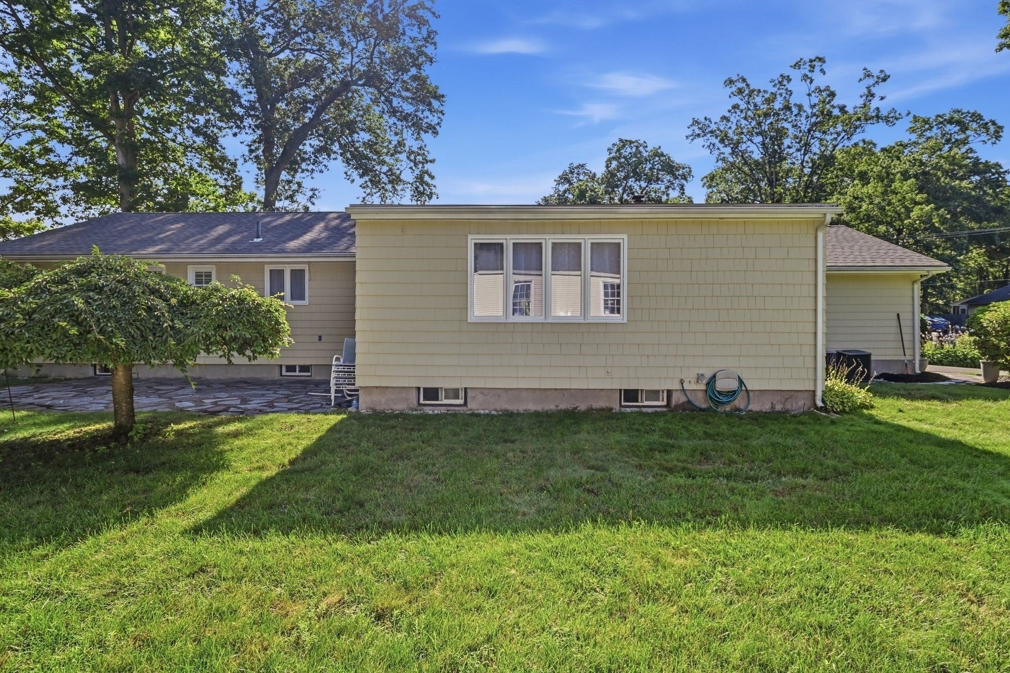 80 Lynnwood Drive, Longmeadow, MA Photo #6