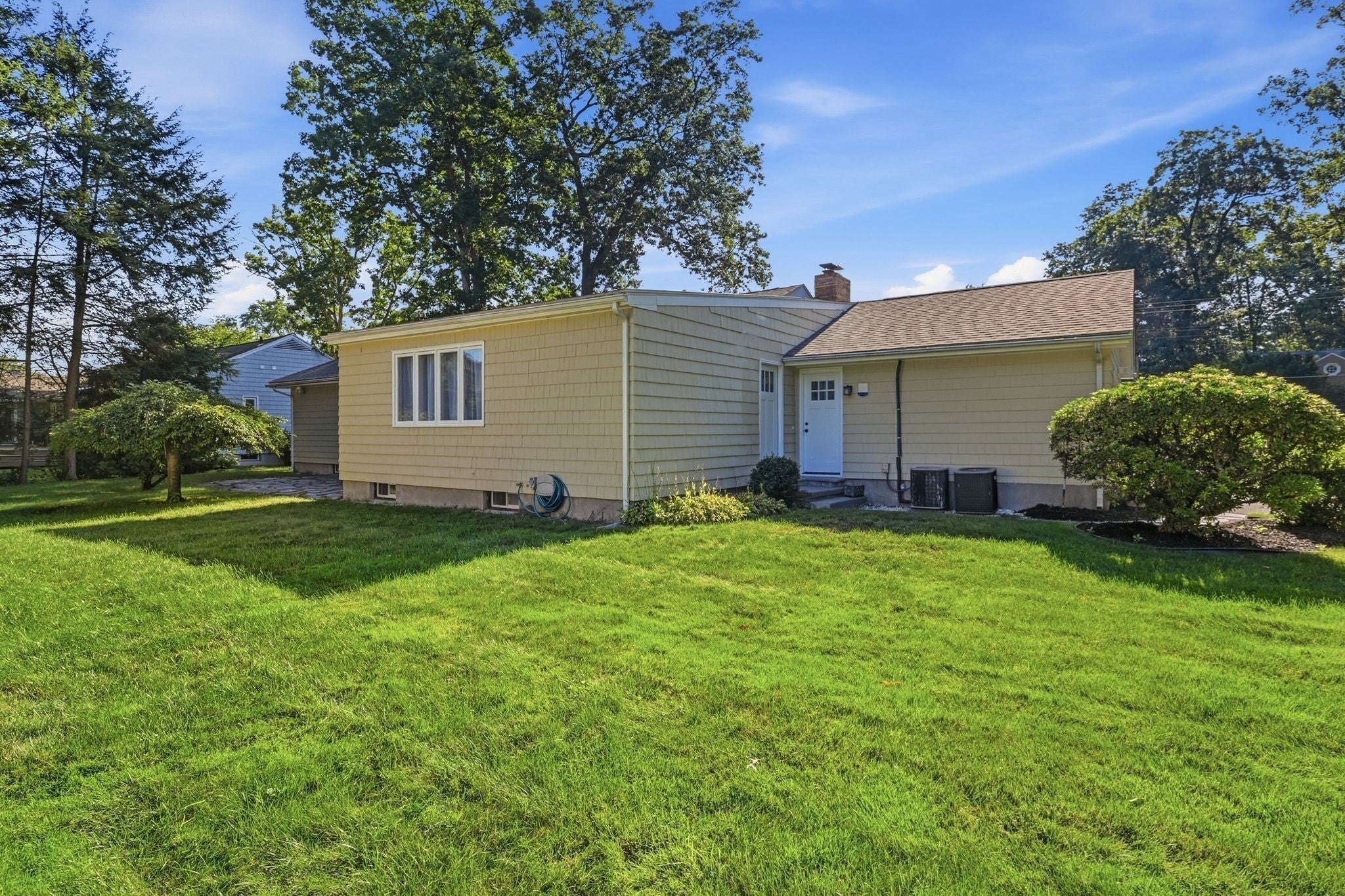 80 Lynnwood Drive