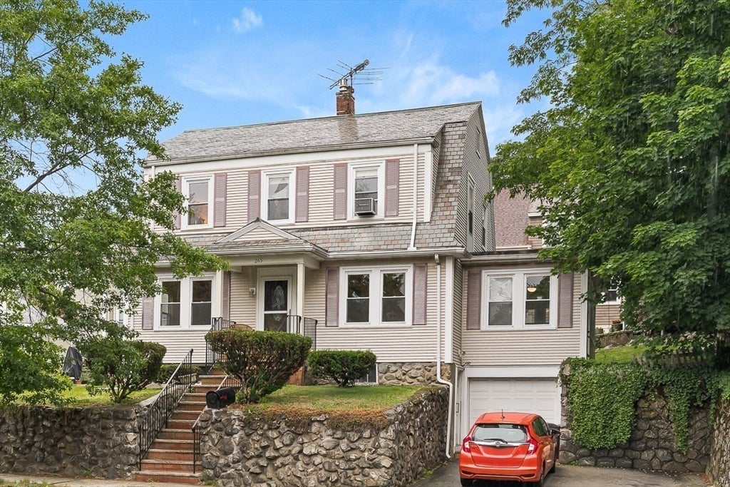 265 Main St