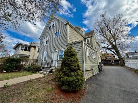 Photo of 133 Marlboro St #5, Quincy, MA 02170 (MLS # 73504476)