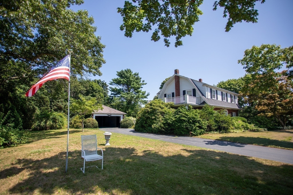 101 Standish Ave