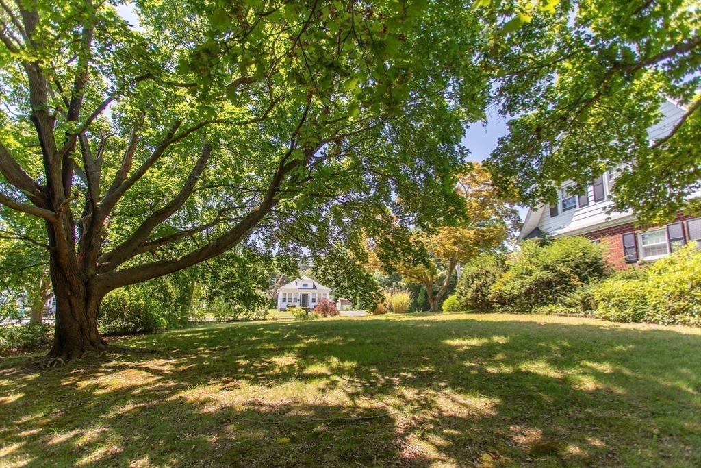 101 Standish Ave