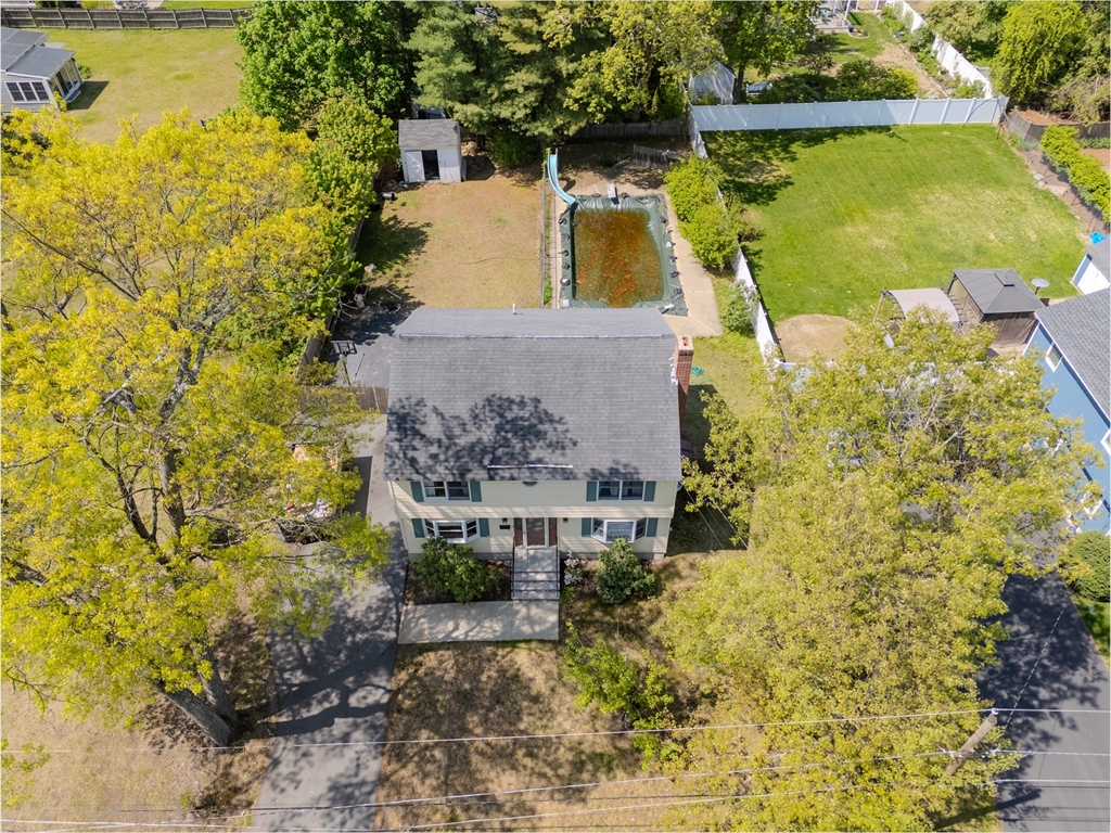 12 Jensen Ave