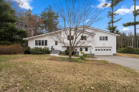 105 Barton Dr Sudbury MA 01776