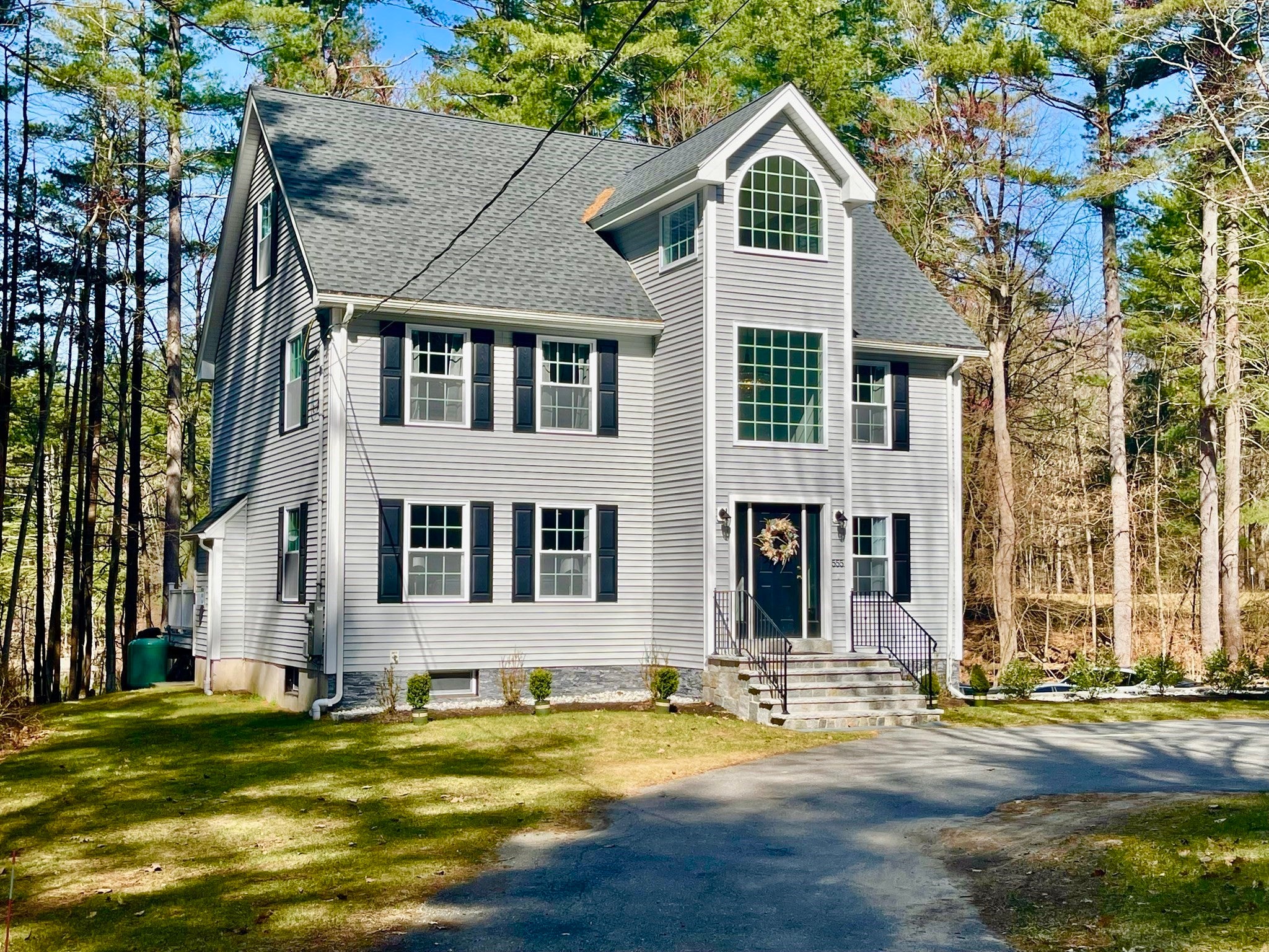 555 Old Harvard Rd