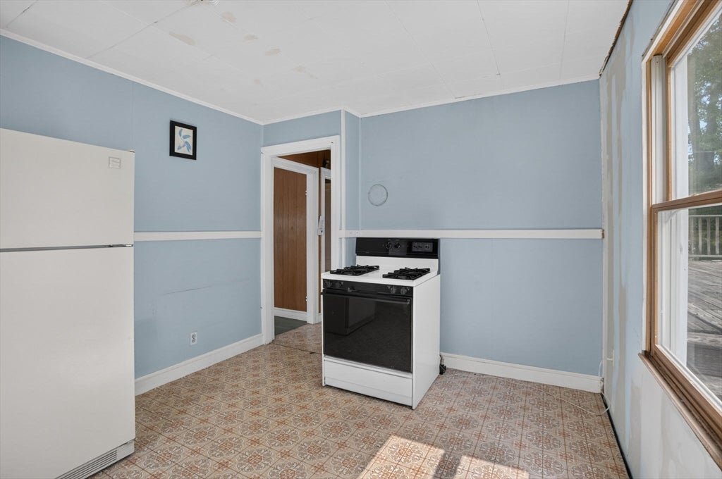 128 Mablin Ave, North Andover, MA, 128 Mablin Ave, North Andover, MA Photo #12