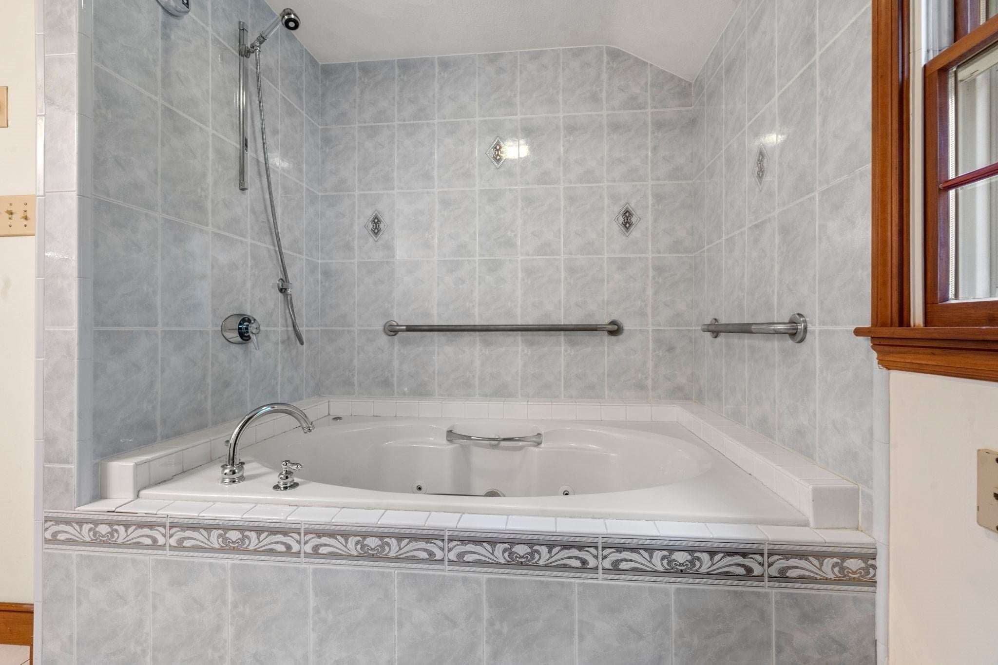 681 High Street, Walpole, MA, 681 High Street, Walpole, MA Photo #31