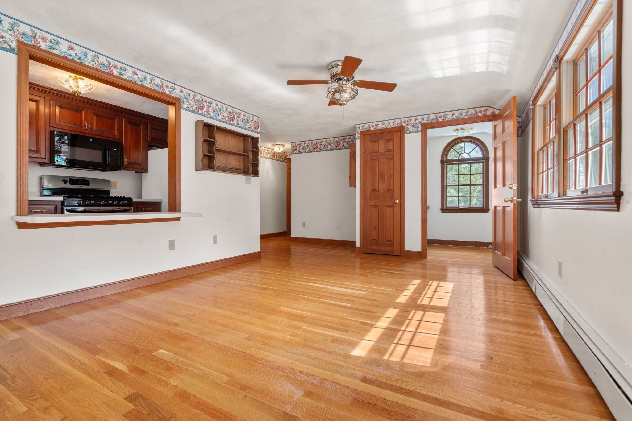 681 High Street, Walpole, MA, 681 High Street, Walpole, MA Photo #25