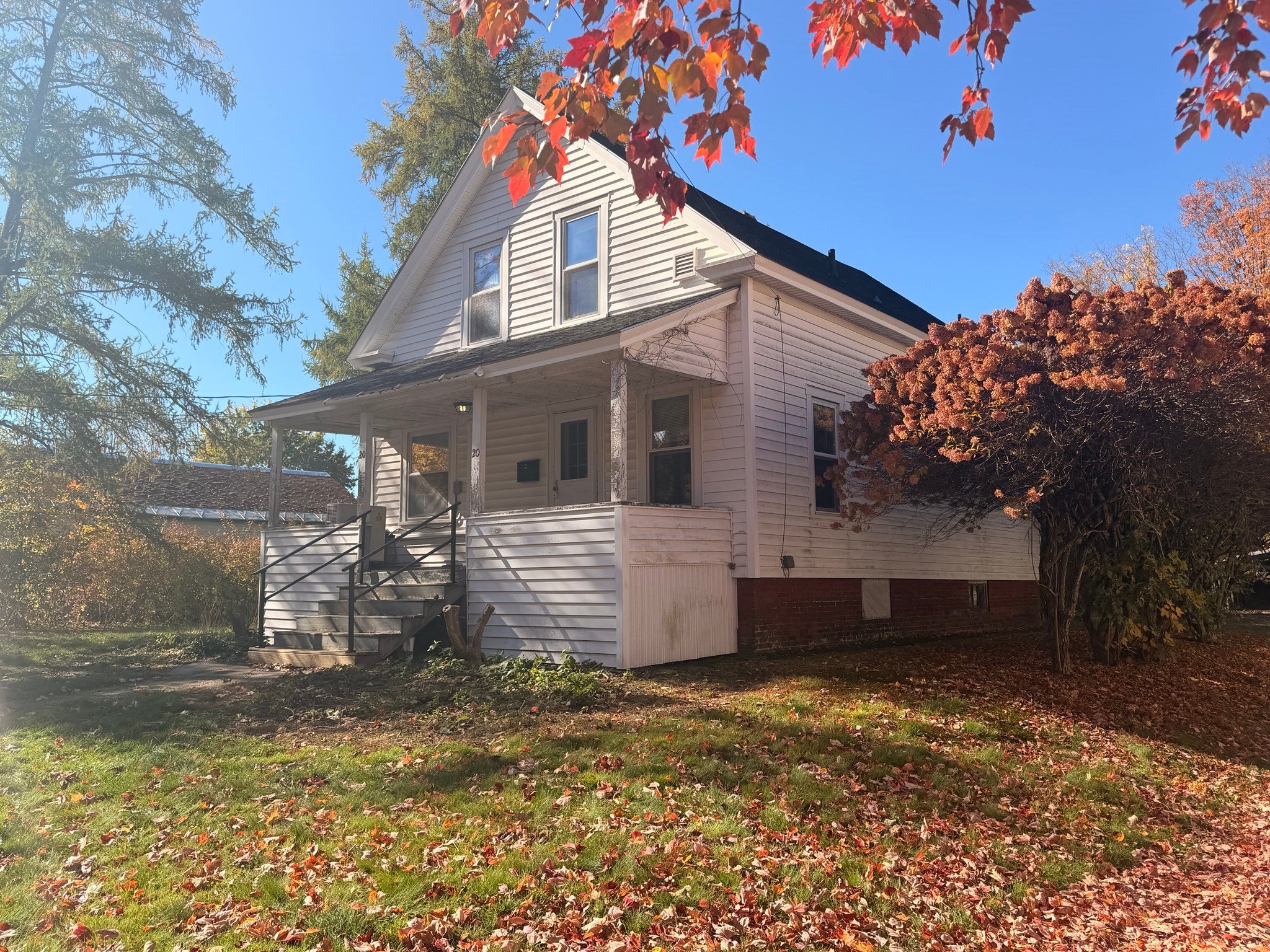 20 Adams St