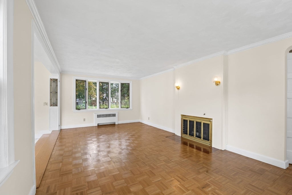 2 Glendower Road