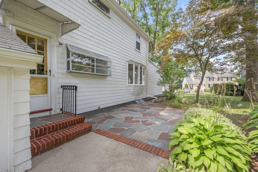 2 Glendower Road, Melrose, MA, 2 Glendower Road, Melrose, MA Photo #25
