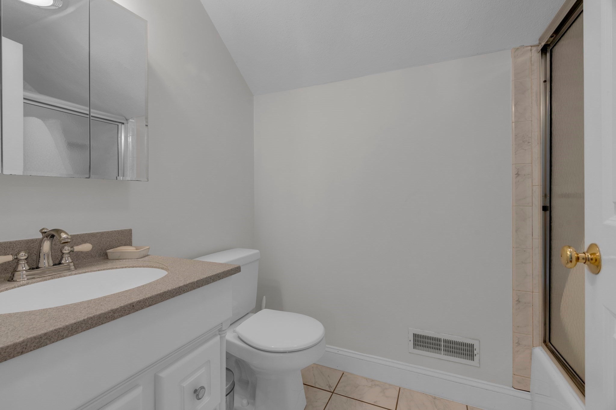 121 Nonantum St #B, Boston, MA, 121 Nonantum St #B, Boston, MA Photo #13