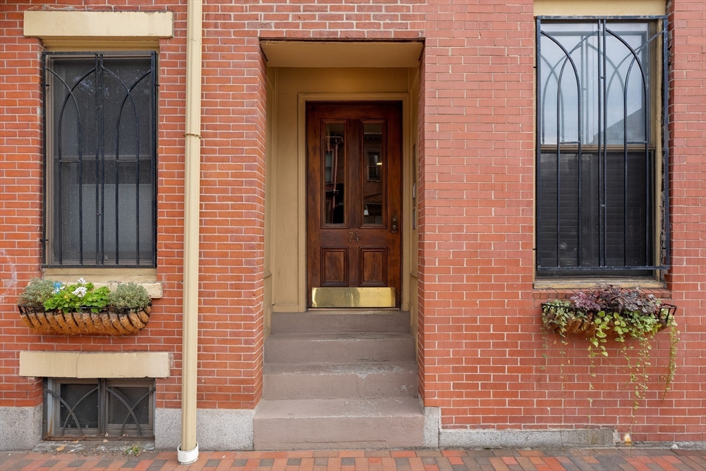 74 Appleton St 5