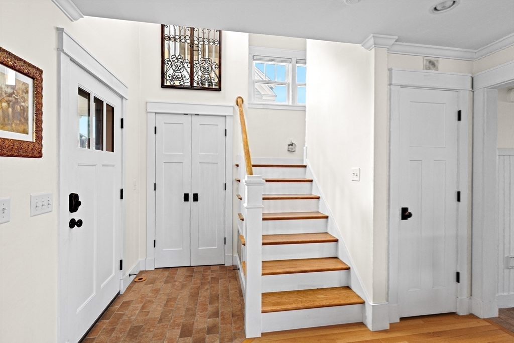 89 Lighthouse Road