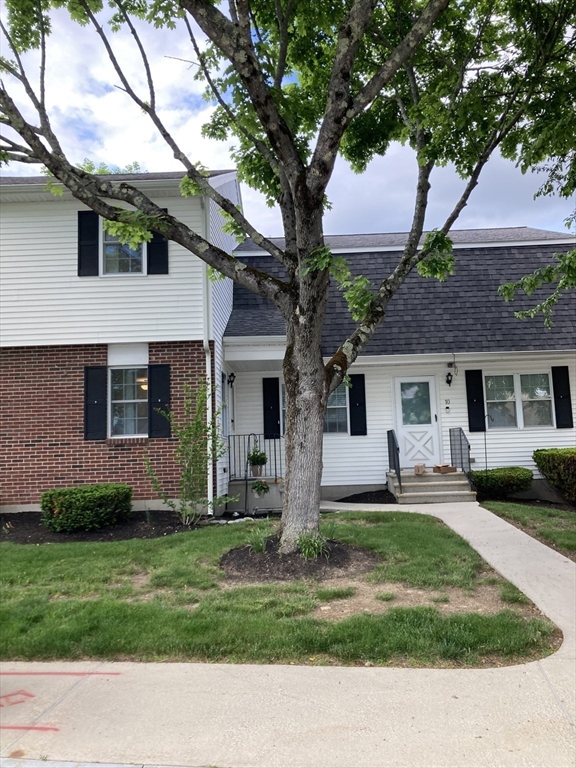 12 Pamela Ln 12
