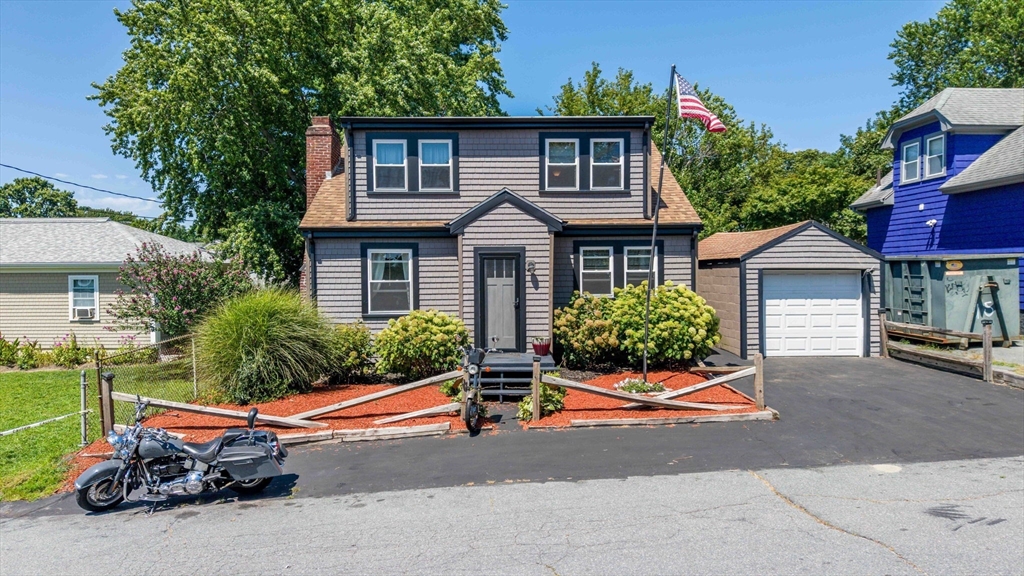 27 Jean St
