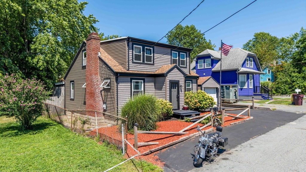27 Jean St