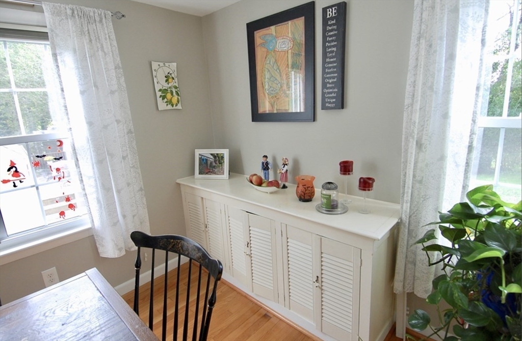 6 N Pleasant Street, Dartmouth, MA, 6 N Pleasant Street, Dartmouth, MA Photo #3