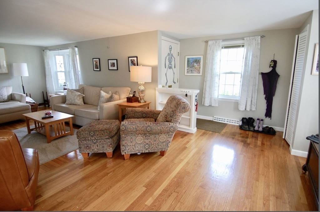 6 N Pleasant Street, Dartmouth, MA, 6 N Pleasant Street, Dartmouth, MA Photo #7