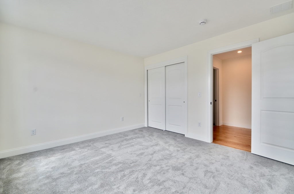20B Crownshield ST #20B, Uxbridge, MA Photo #15