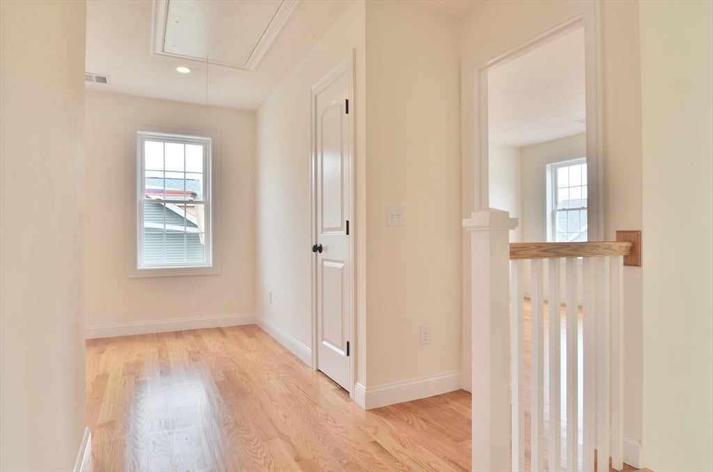20B Crownshield ST #20B, Uxbridge, MA Photo #22