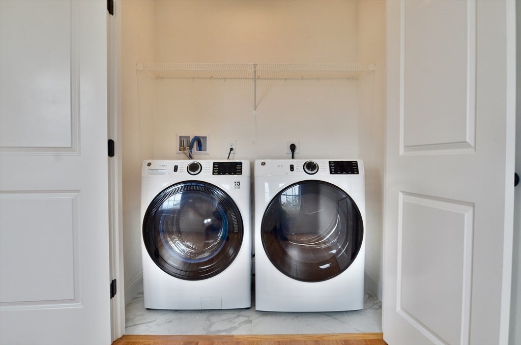 20B Crownshield ST #20B, Uxbridge, MA Photo #17