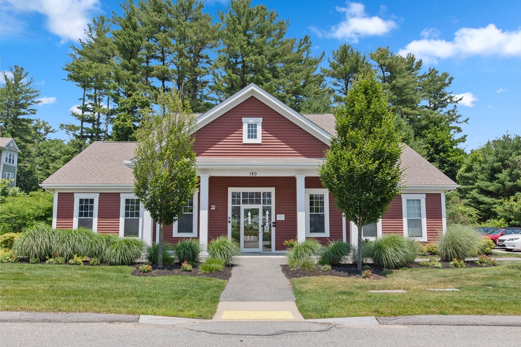 300 Martins Landing 511