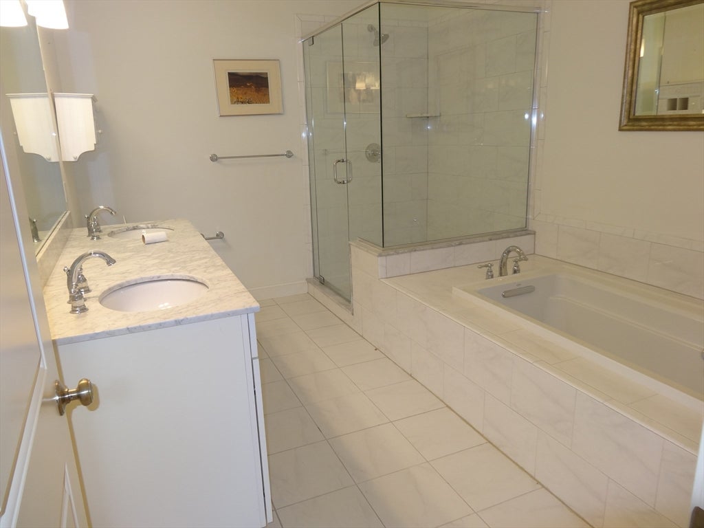 39 Taylor Drive #3008, Reading, MA, 39 Taylor Drive #3008, Reading, MA Photo #11