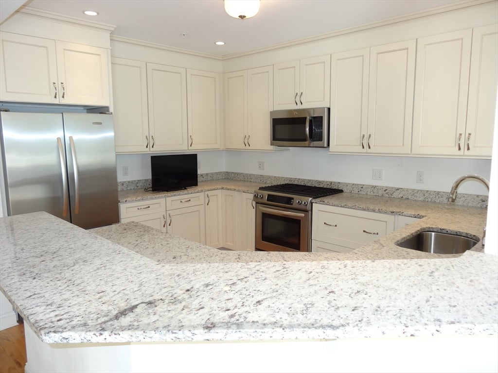 39 Taylor Drive #3008, Reading, MA, 39 Taylor Drive #3008, Reading, MA Photo #4