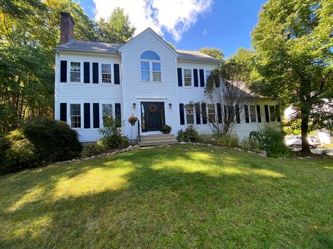 217 Brookway Dr Northbridge MA 01534