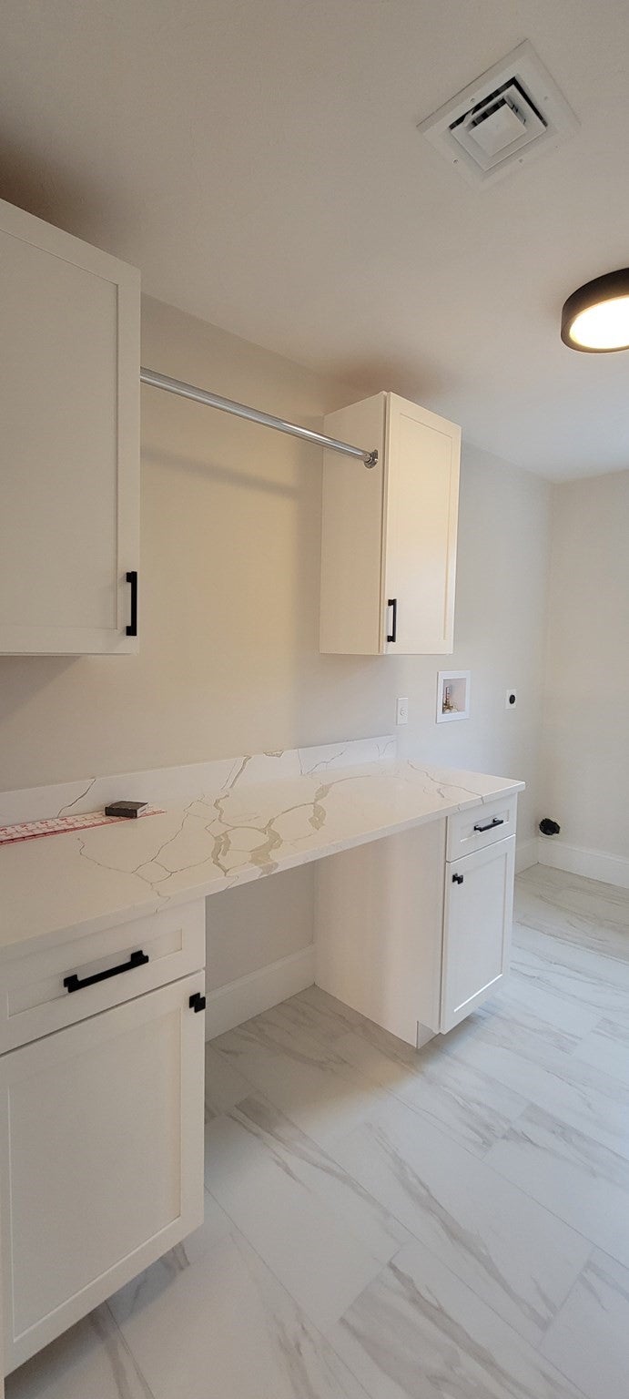 1 Kinsman Way, Foxboro, MA Photo #13