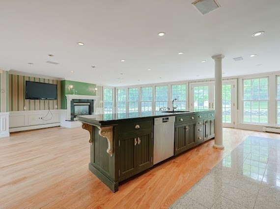 14 Alderbrook Dr