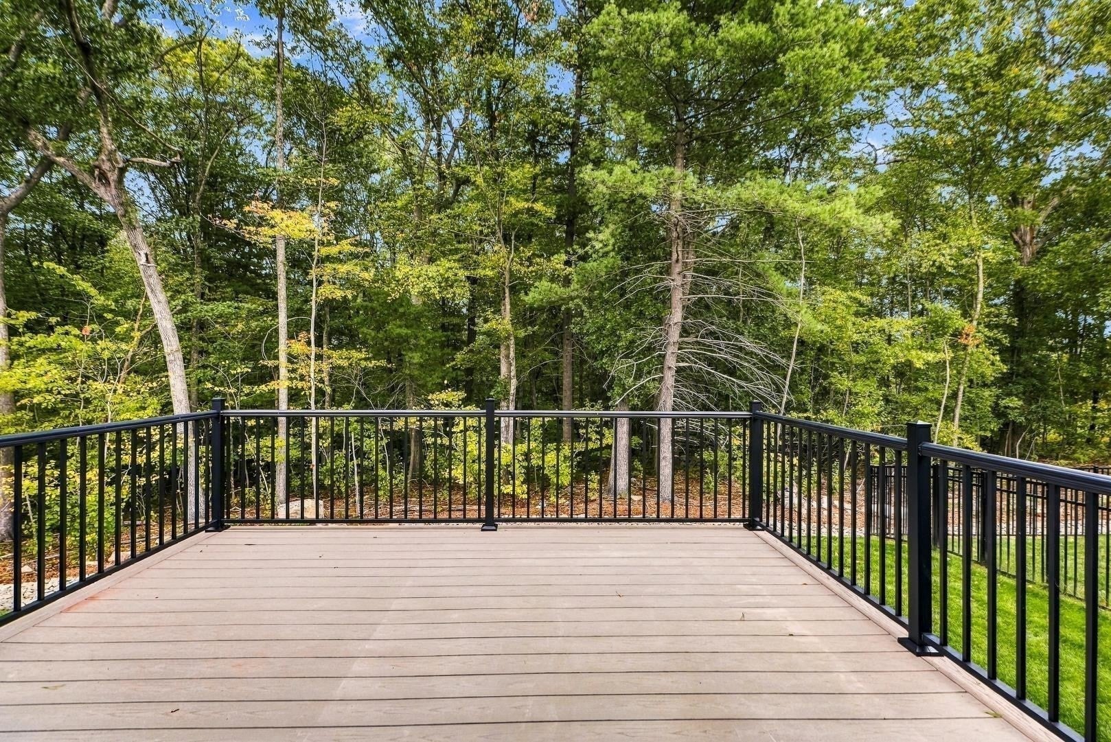 10 Waterville Lane #10, Hopkinton, MA Photo #18