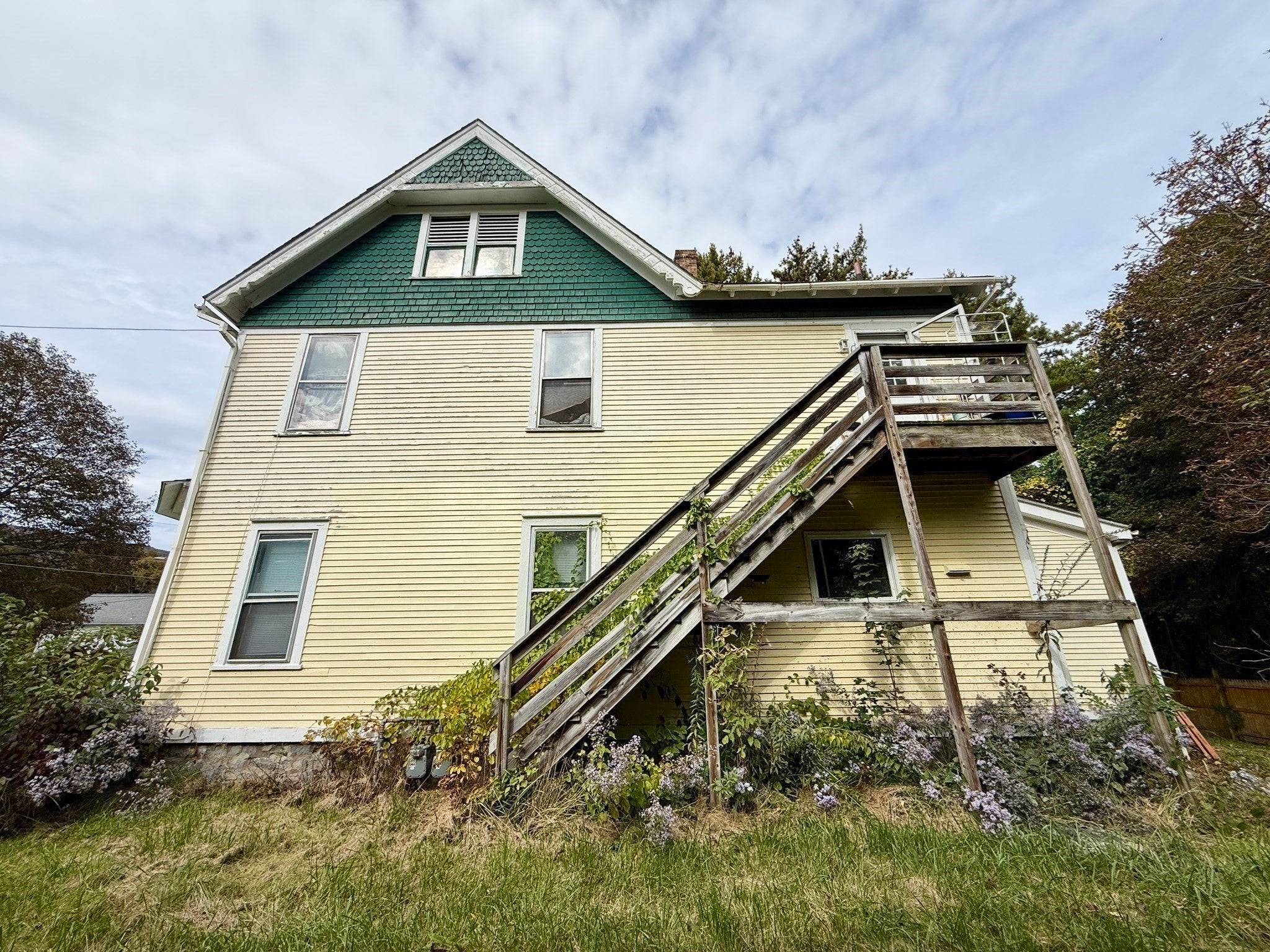 4 Kerr Ave