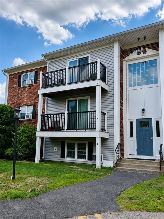 17 Chapel Hill Drive #9, Plymouth, MA Photo #1