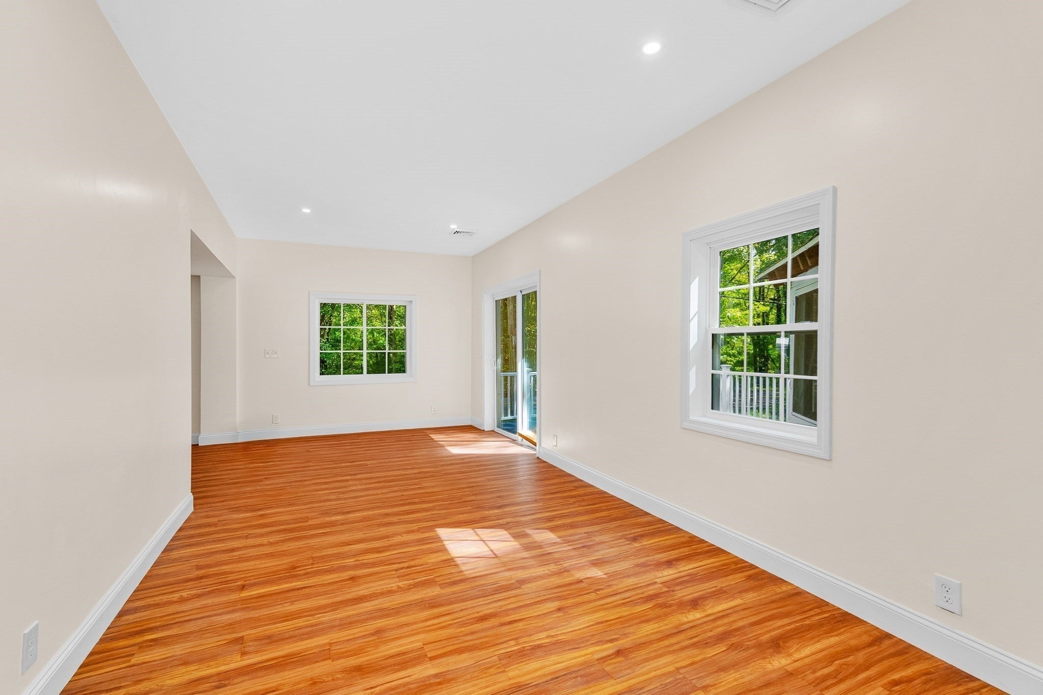 198 Uxbridge Rd, Sutton, MA, 198 Uxbridge Rd, Sutton, MA Photo #4