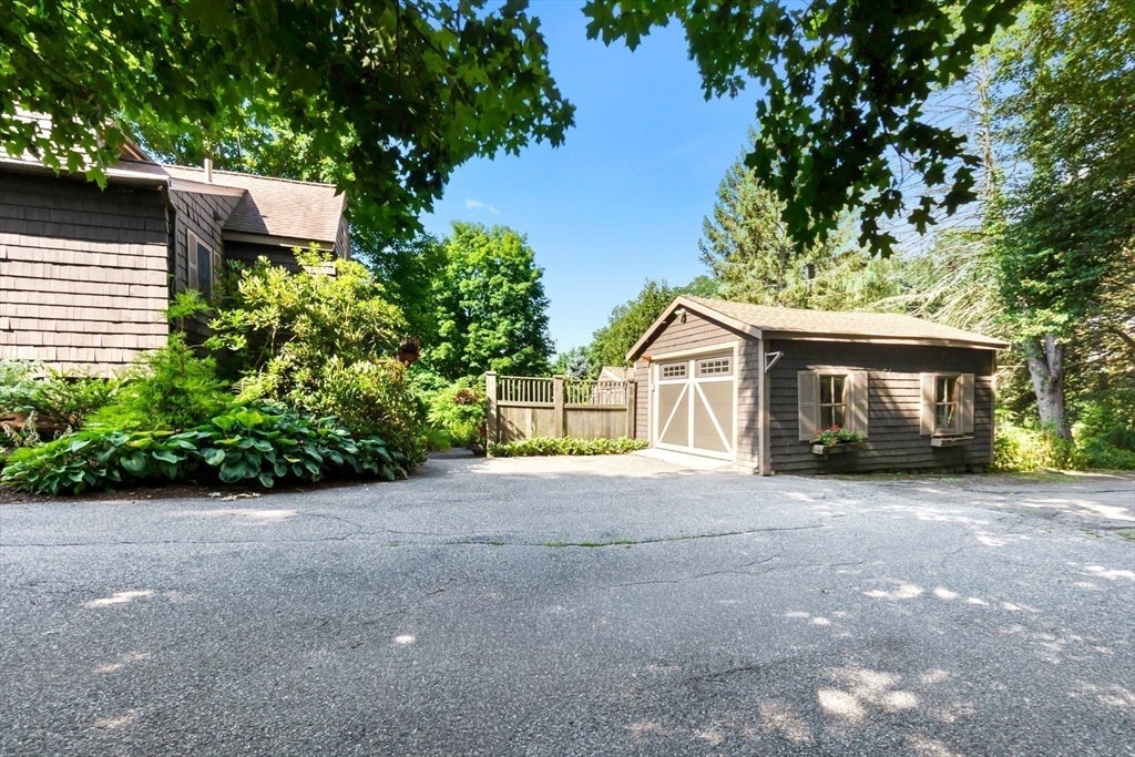 257 Centre Street, Danvers, MA Photo #34