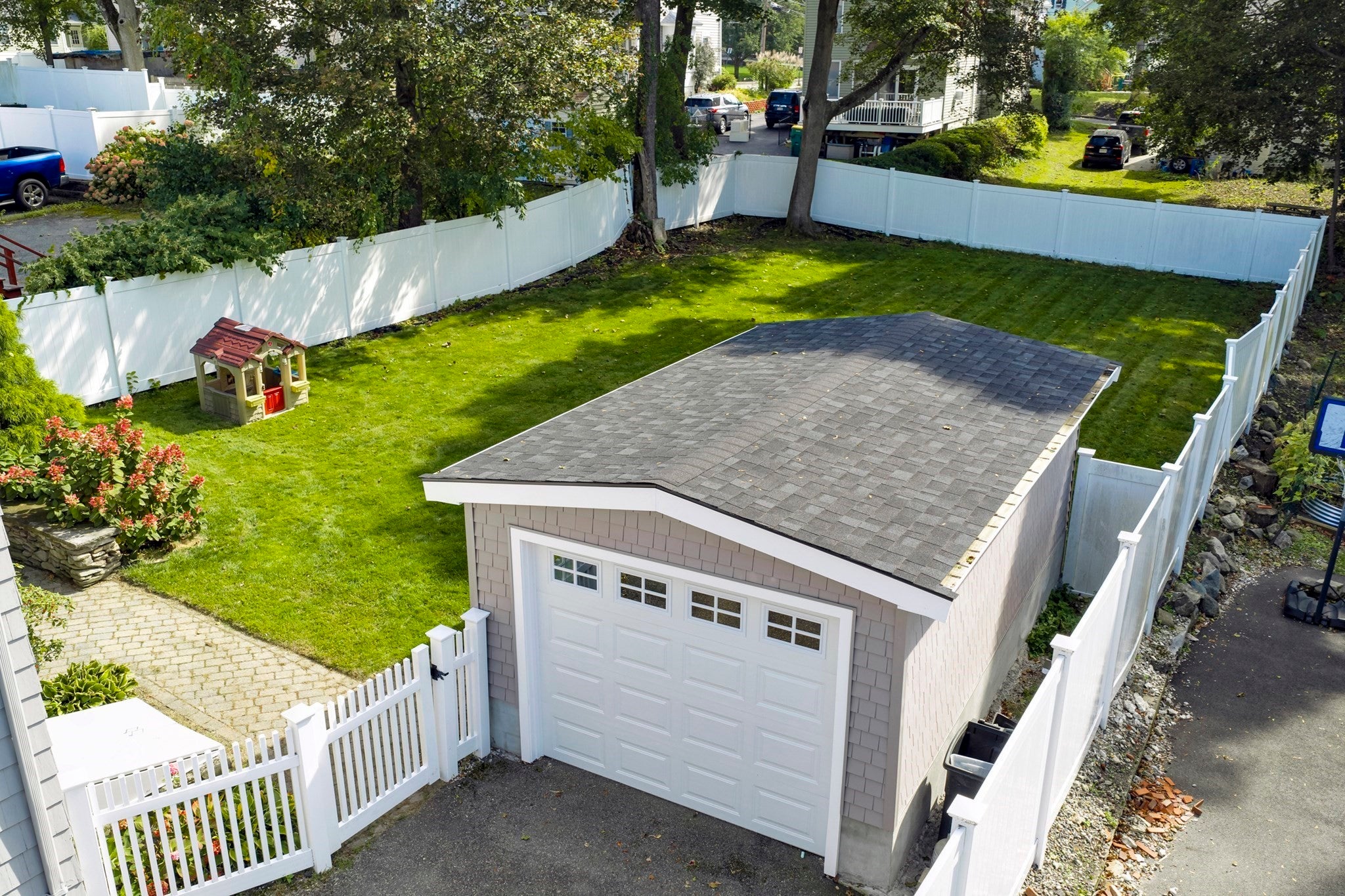 18 Sturgis St, Woburn, MA Photo #4