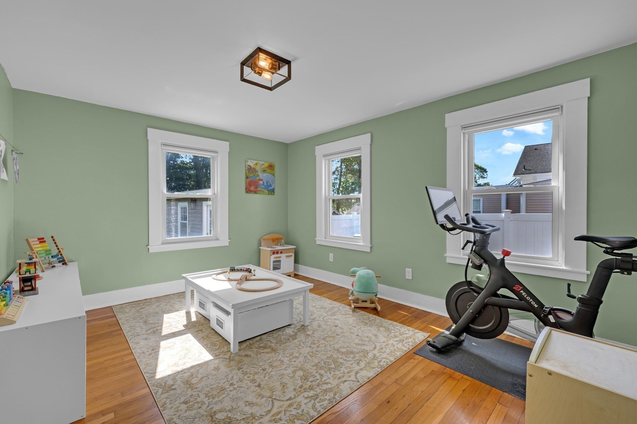 18 Sturgis St, Woburn, MA Photo #16