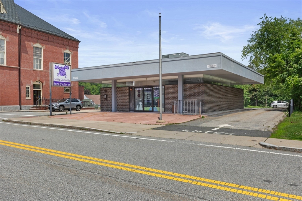 12 School St