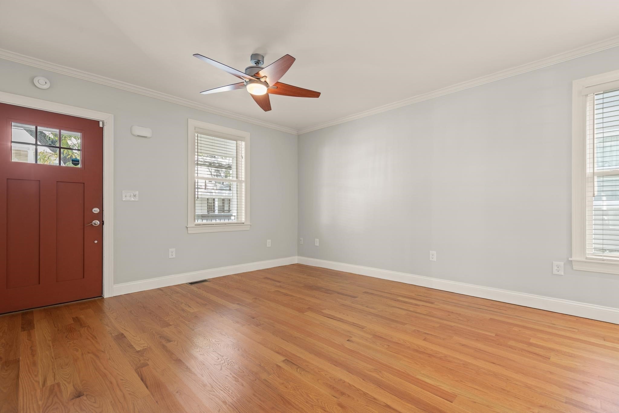 14 Gordon St 14